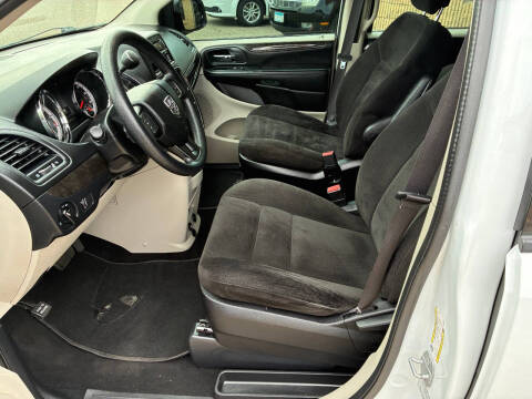 2016 Dodge Grand Caravan American Value Package