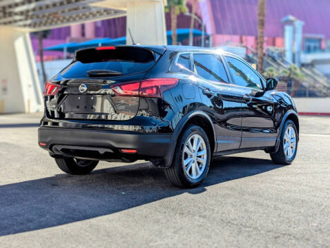 2017 Nissan Rogue Sport S