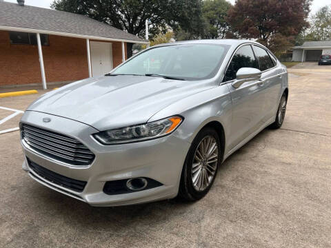 2016 Ford Fusion SE