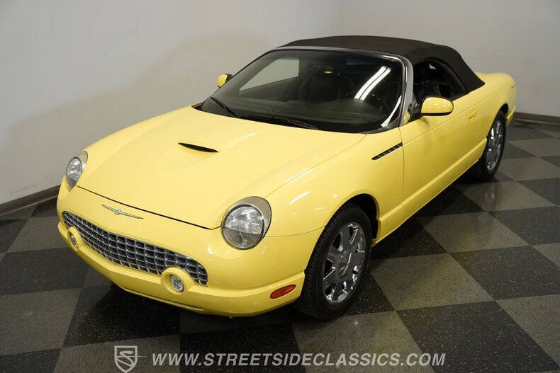 2002 Ford Thunderbird Deluxe