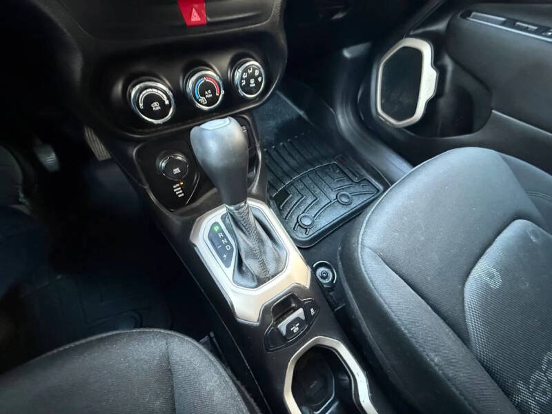 2017 Jeep Renegade Latitude