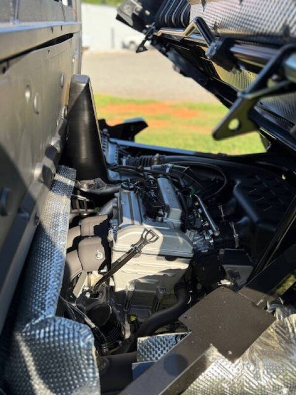 2025 Segway UT10 P Black/Black