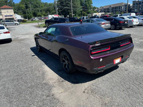 2020 Dodge Challenger SXT