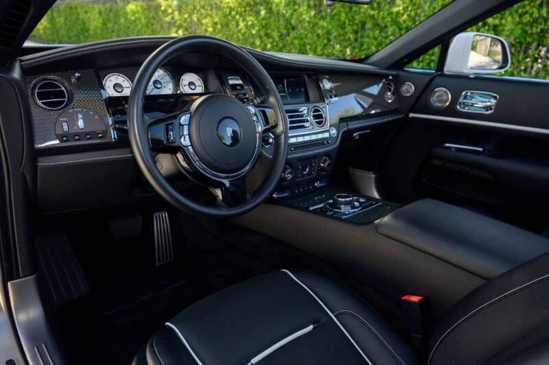 2021 Rolls-Royce Dawn