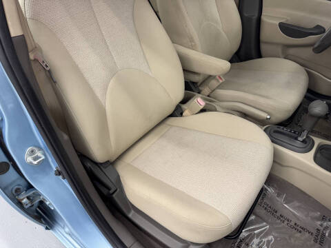 2009 Hyundai Accent GLS