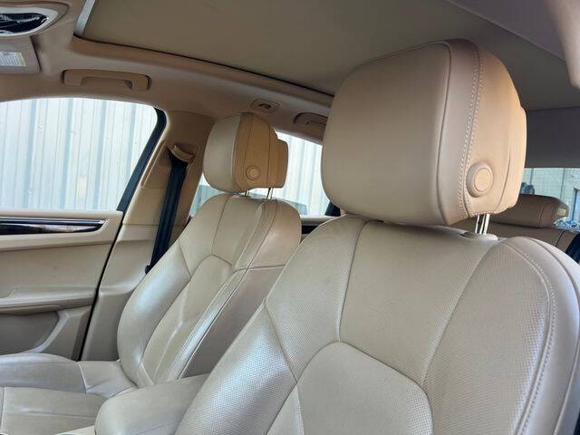 2016 Porsche Macan S