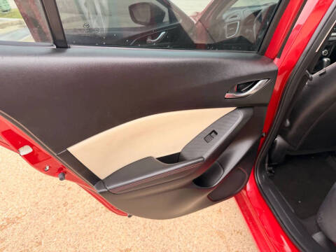 2016 Mazda MAZDA3 s Grand Touring