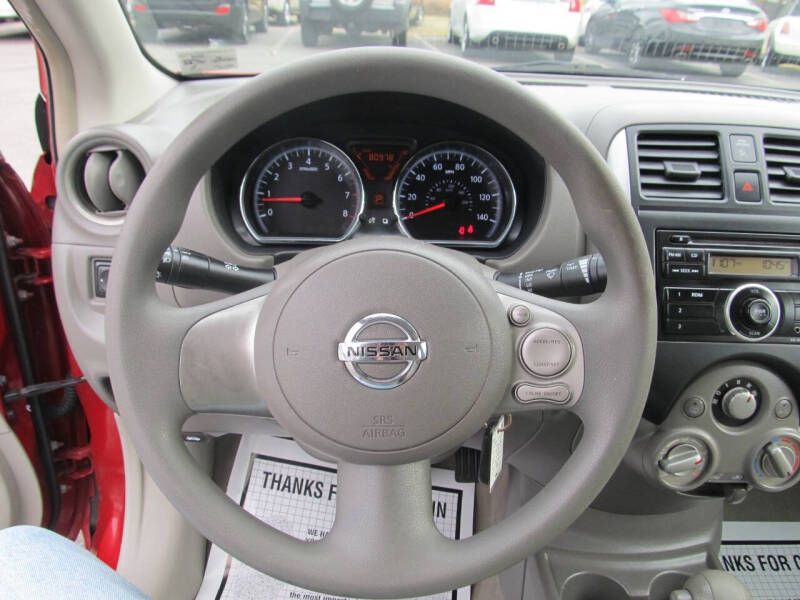 2012 Nissan Versa 1.6 SV