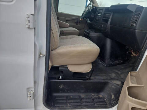 2017 Chevrolet Express 2500