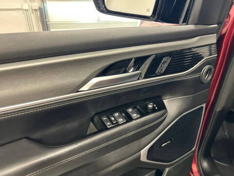 2025 Jeep Wagoneer Series II