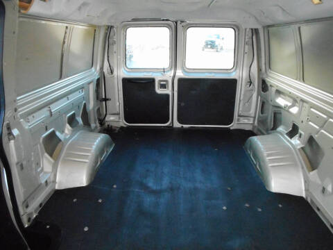 2008 Ford E-Series E-250