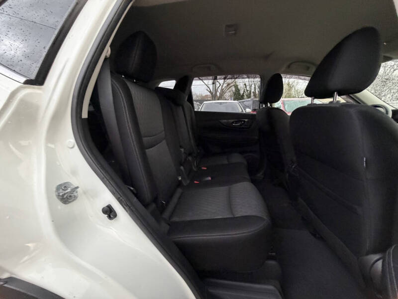 2017 Nissan Rogue S