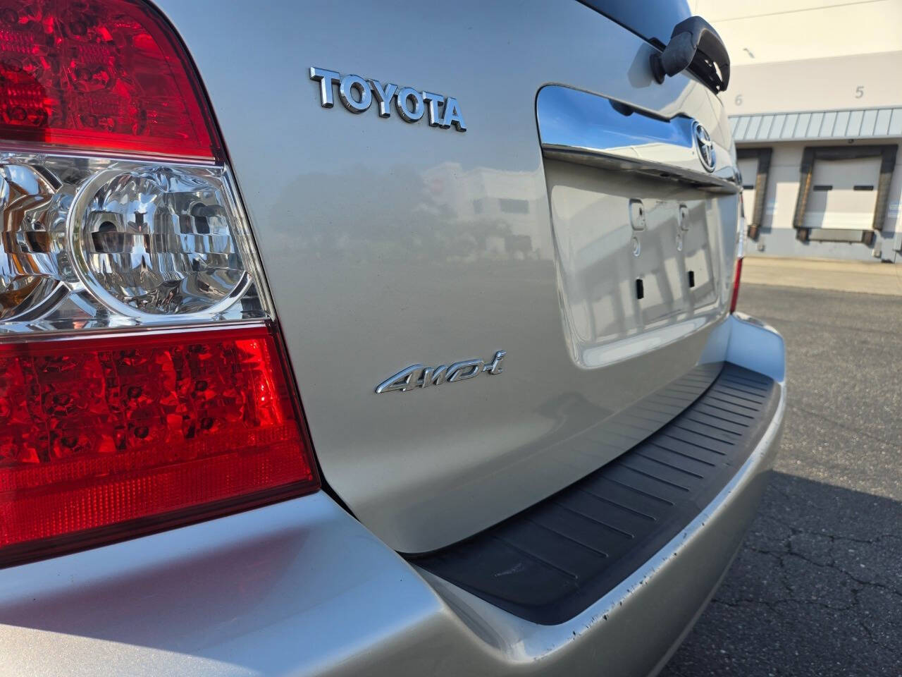 2006 Toyota Highlander Hybrid for sale at Alpha Auto Sales in Auburn, WA