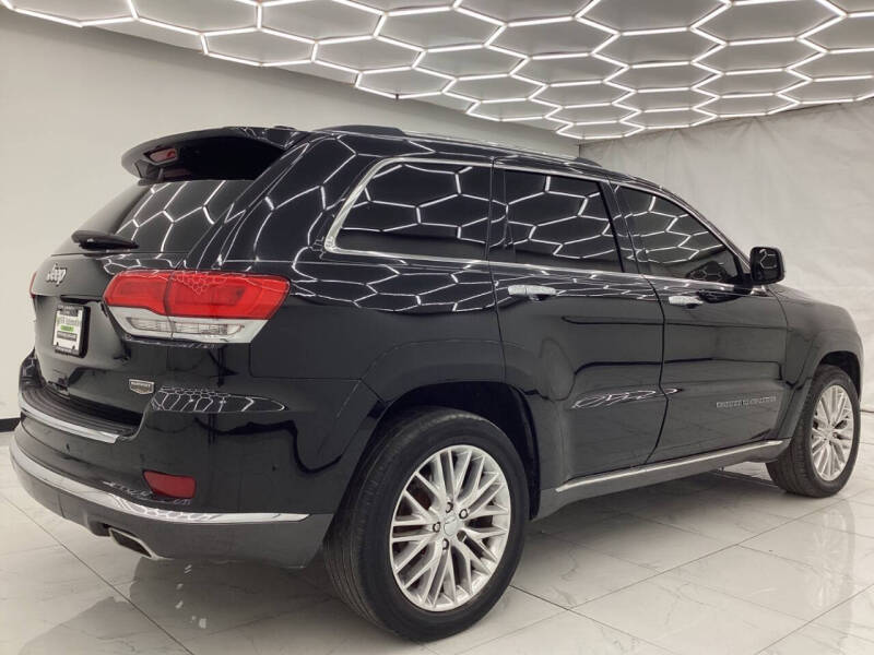 2017 Jeep Grand Cherokee Summit