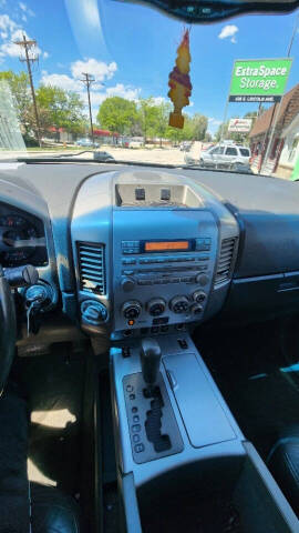 2005 Nissan Armada LE