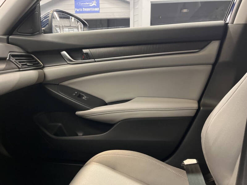 2019 Honda Accord EX