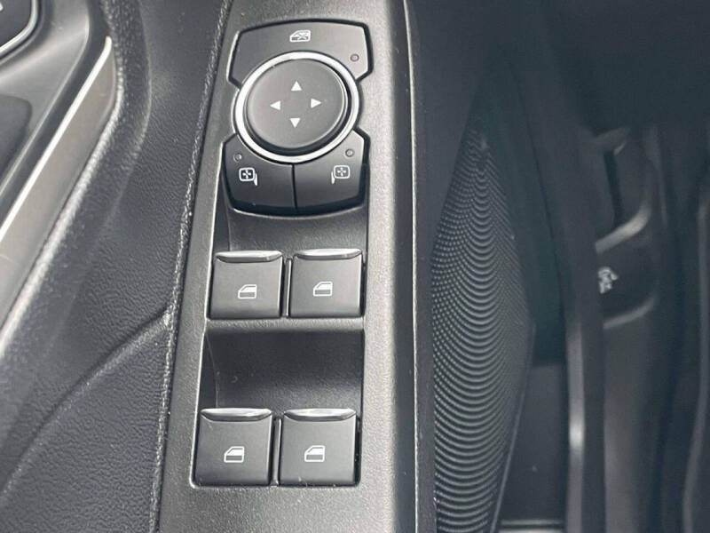 2021 Ford Escape S