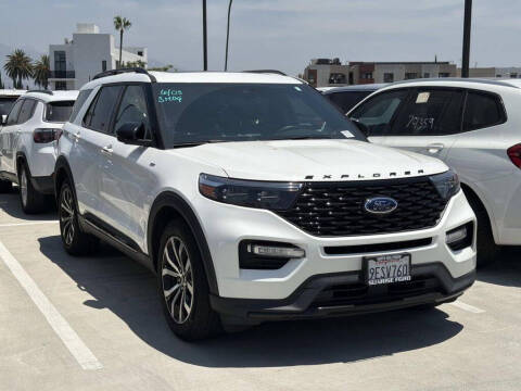 2022 Ford Explorer ST-Line
