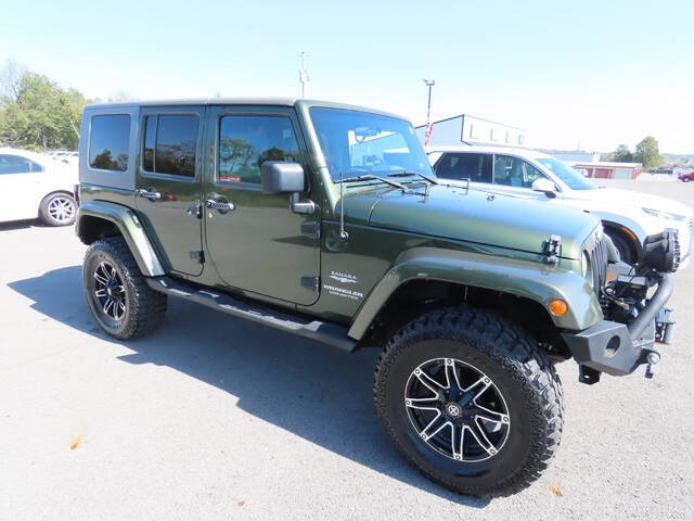 2008 Jeep Wrangler Unlimited for sale at Modern Automotive Group LLC in Lafayette, TN