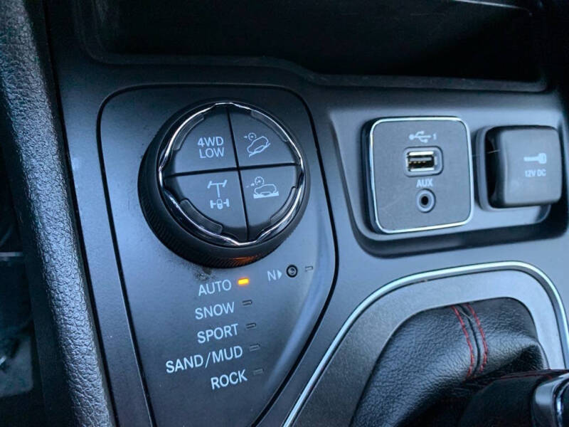 2019 Jeep Cherokee Trailhawk