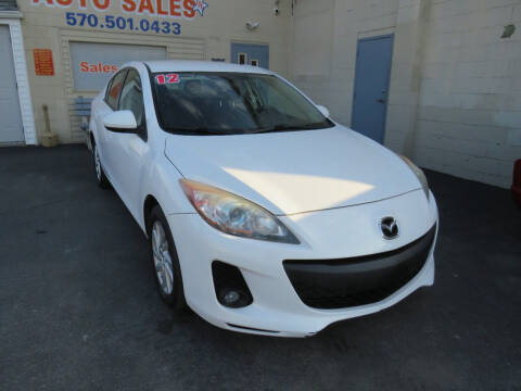 2012 Mazda MAZDA3 for sale at Small Town Auto Sales in Hazleton PA