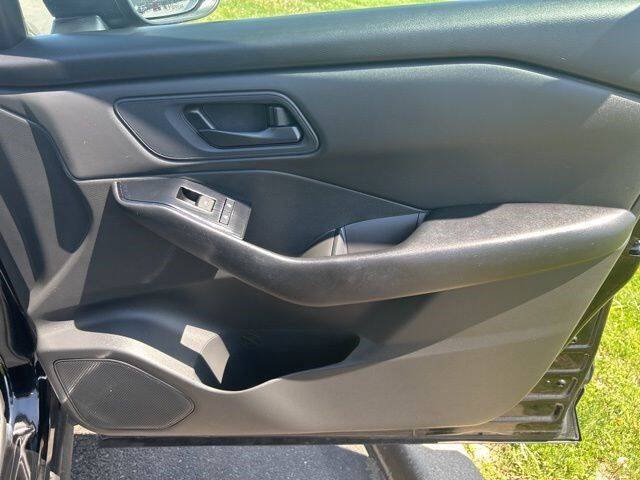 2024 Nissan Rogue S