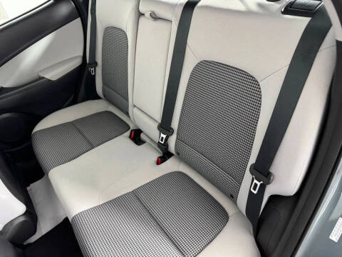 2022 Hyundai Kona SE