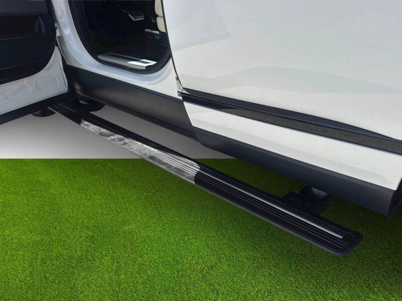 2021 Land Rover Range Rover P400 HSE Westminster Edition