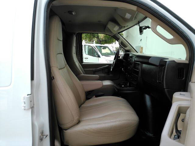 2020 Chevrolet Express 2500