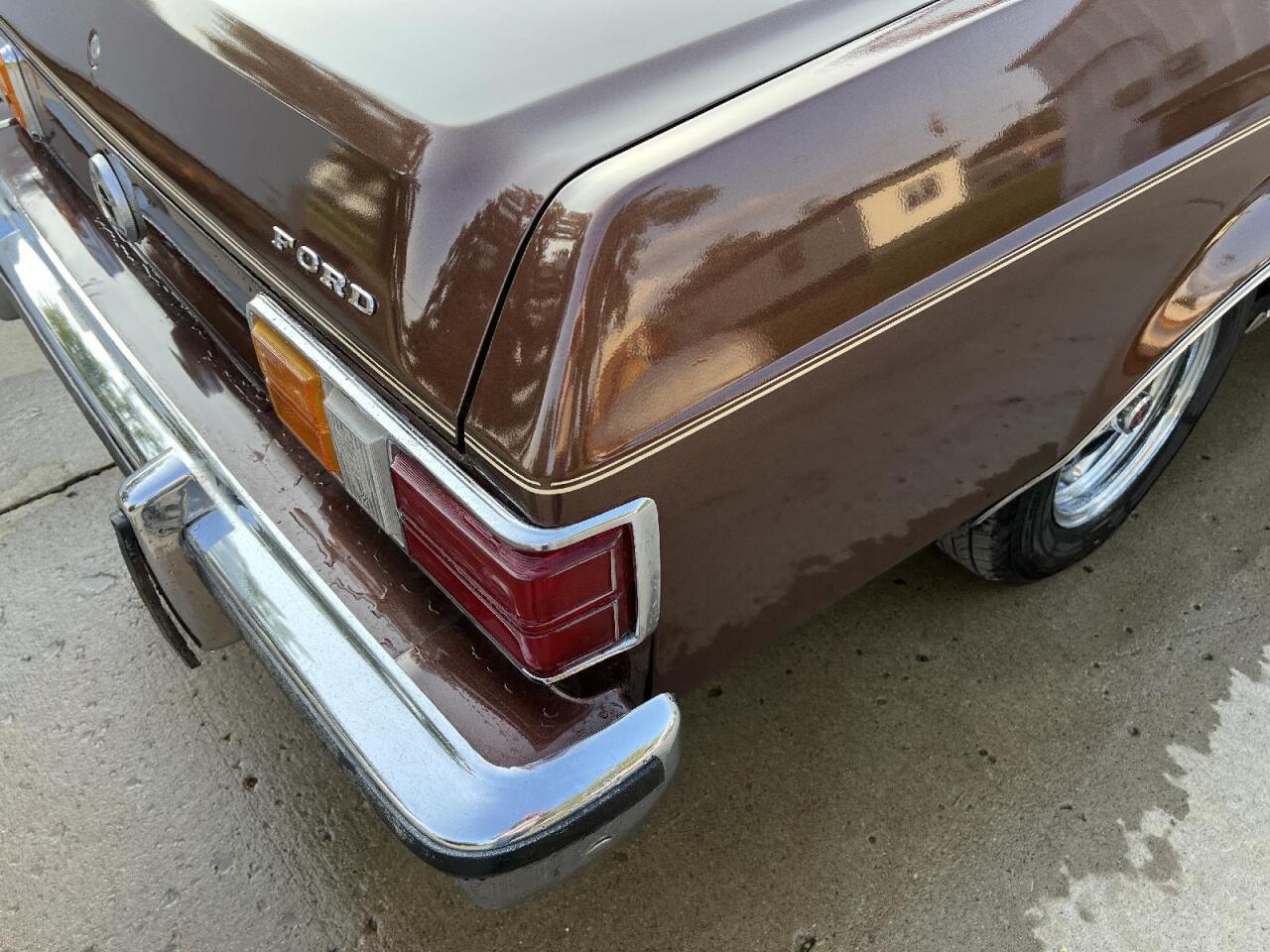 1975 Ford Granada 104