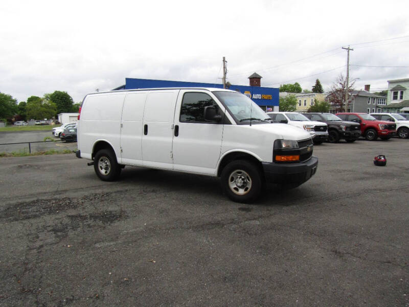 2021 Chevrolet Express 2500