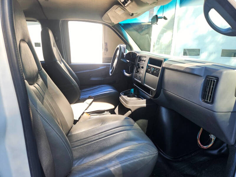 2006 Chevrolet Express LS 3500