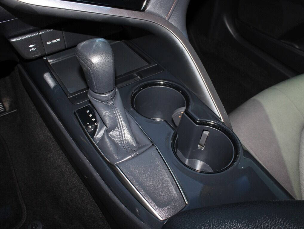 2018 Toyota Camry Sedan - $19,995