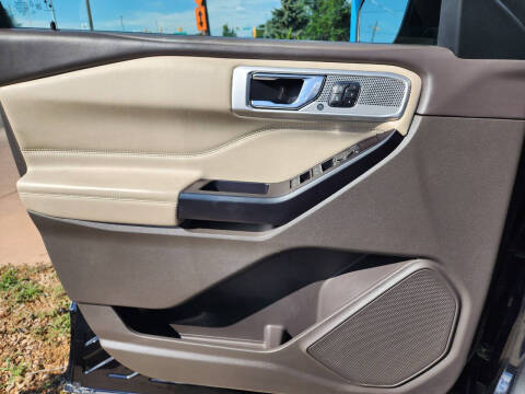 2020 Ford Explorer Platinum