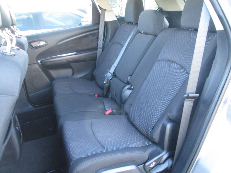 2017 Dodge Journey SE