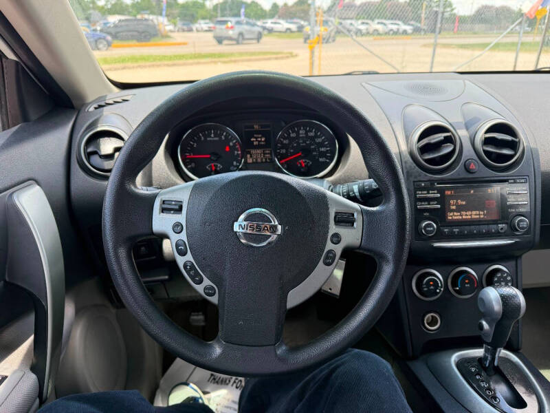 2013 Nissan Rogue SV