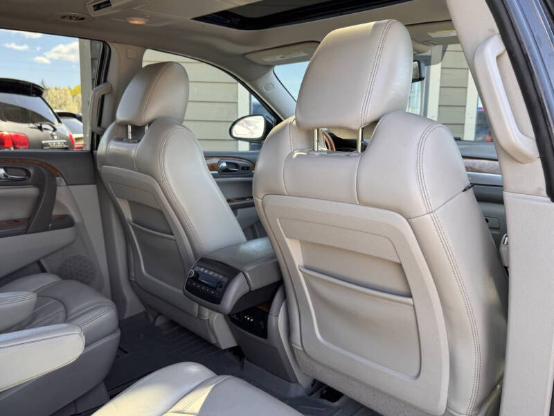 2011 Buick Enclave CXL-2