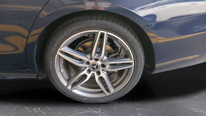 2019 Mercedes-Benz E-Class E 300
