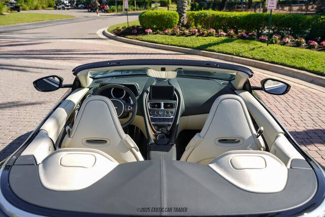 2020 Aston Martin DB11 Volante