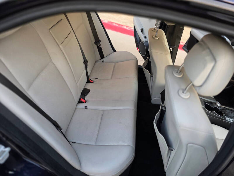 2010 Mercedes-Benz C-Class C 300 Sport