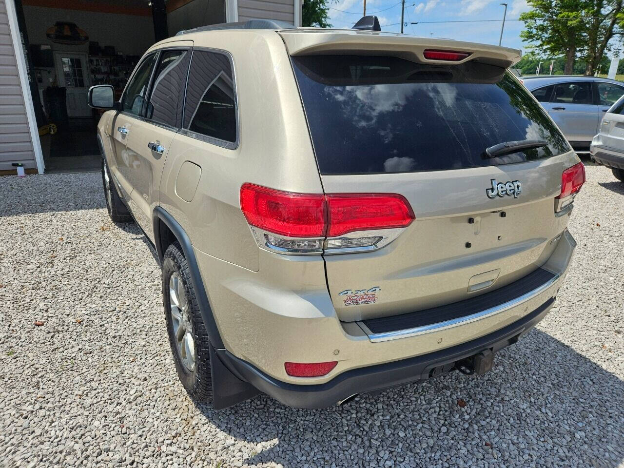 2014 Jeep Grand Cherokee for sale at Lake Erie Wholesale in Austinburg, OH