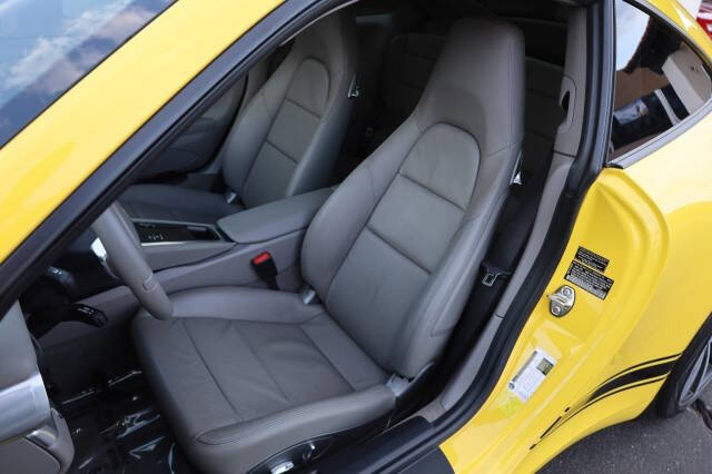 2012 Porsche 911 Carrera