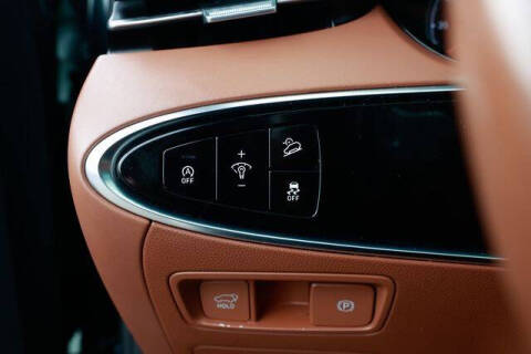 2022 Genesis GV70 2.5T Standard