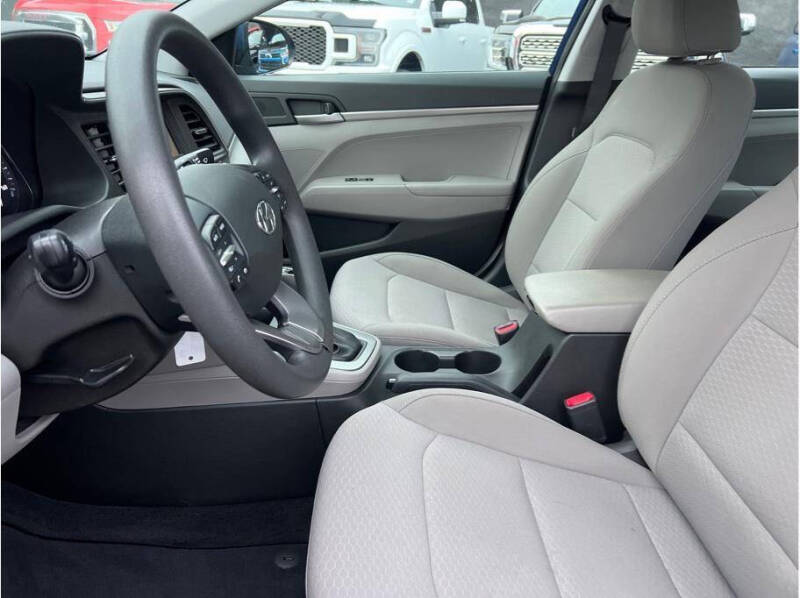 2019 Hyundai Elantra