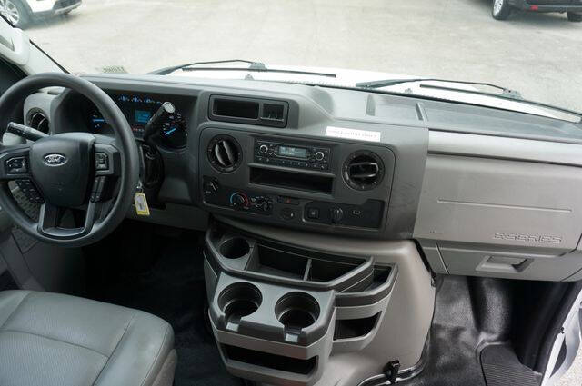 2024 Ford E-Series