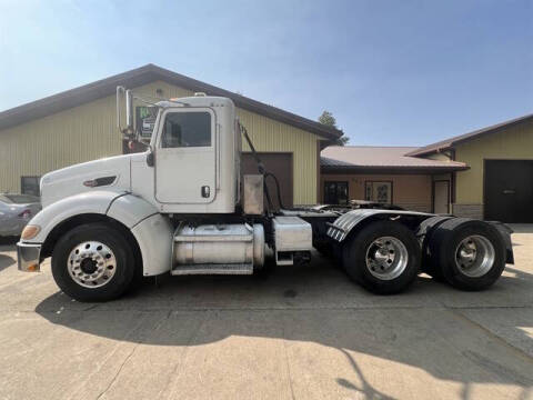 2009 Peterbilt 384