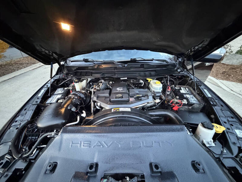 2017 RAM 3500 Laramie