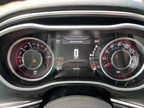 2015 Dodge Challenger SXT Plus