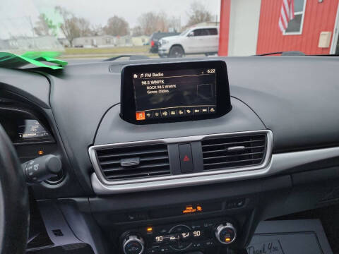 2018 Mazda MAZDA3 Touring