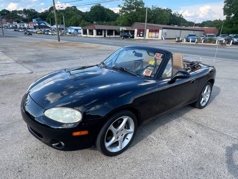 2002 Mazda MX-5 Miata for sale at Global Imports of Dalton LLC in Dalton GA